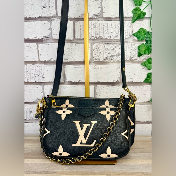 Louis Vuitton Handbags - Louis Vuitton Multi Pochette Bicolor Leather Shoulder Crossbody Bag